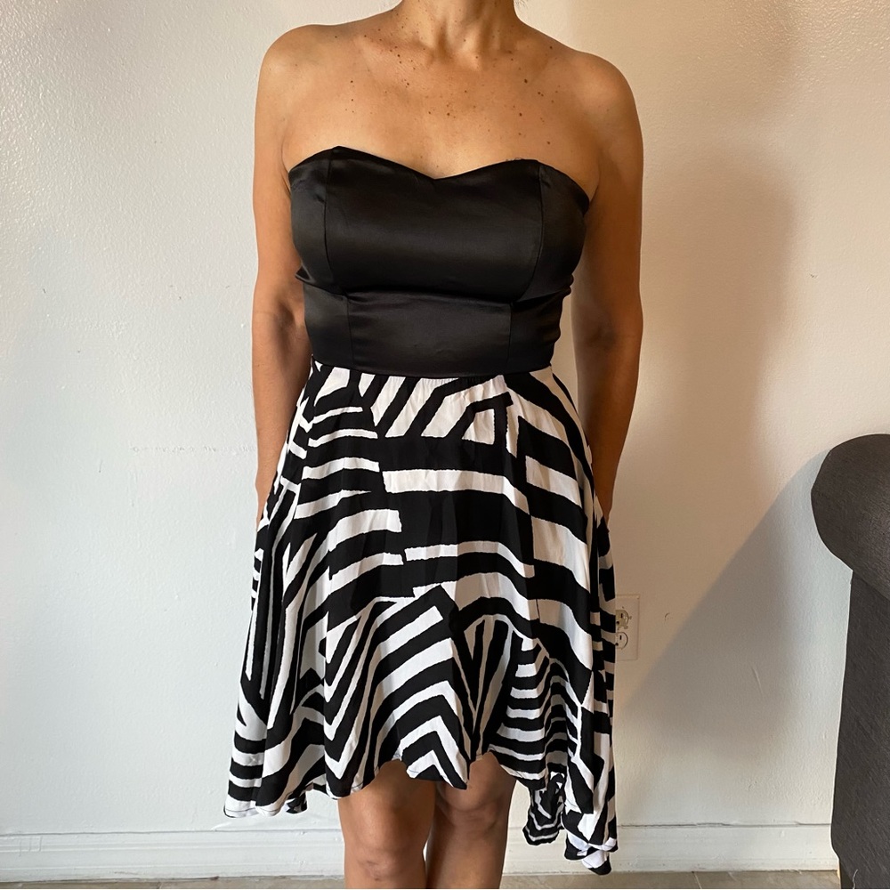 Charlotte Russe strapless black and white dress, size 4.